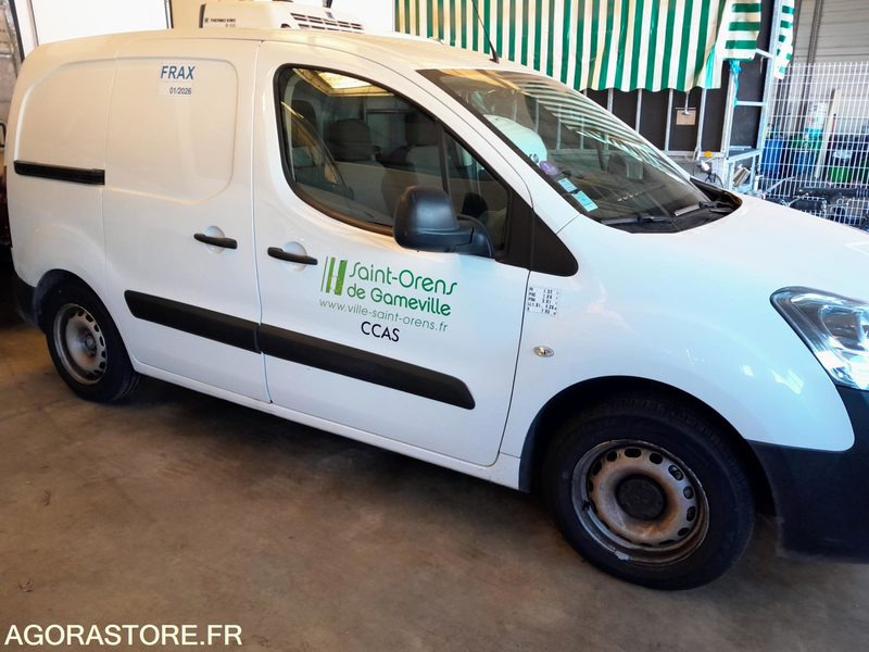 PEUGEOT PARTNER II 1.6 Vti 50026 kms 2016 frigo - فان المدمجة: صور 2 PEUGEOT PARTNER II 1.6 Vti 50026 kms 2016 frigo - فان المدمجة: صور 2