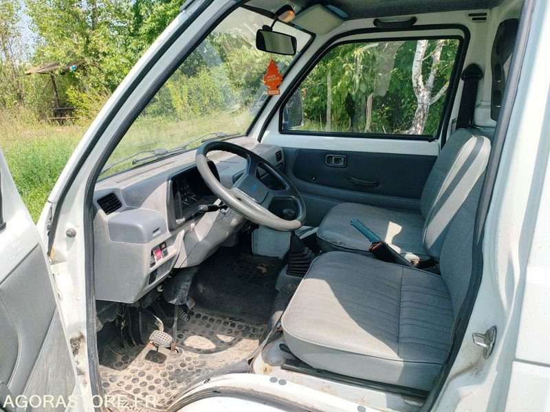 PIAGGIO PORTER - قلاب صغير: صور 5 PIAGGIO PORTER - قلاب صغير: صور 5