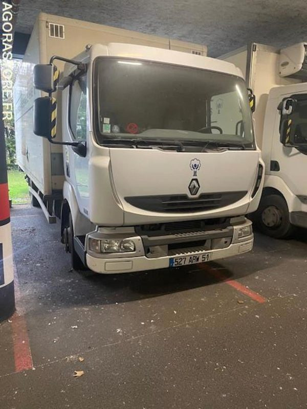 POID LOURD Renault Premium - بصندوق مغلق شاحنة: صور 1 POID LOURD Renault Premium - بصندوق مغلق شاحنة: صور 1