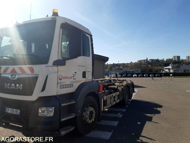 PORTEUR AMPLIROLL MAN - BRAS MARREL - 2017 - 271697 Km - (R52433) - شاحنة ذات الخطاف: صور 3 PORTEUR AMPLIROLL MAN - BRAS MARREL - 2017 - 271697 Km - (R52433) - شاحنة ذات الخطاف: صور 3
