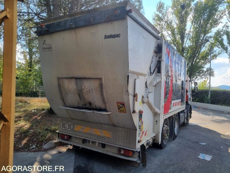 PORTEUR RENAULT 26t BOM GRUE de 2010 - 348000 km (r30074) - شاحنة: صور 4 PORTEUR RENAULT 26t BOM GRUE de 2010 - 348000 km (r30074) - شاحنة: صور 4