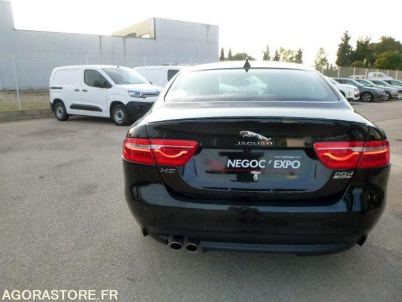 PRIX TTC 0% TVA - JAGUAR XE 2.0 180CV R SPORT AWD - 2016 - 160 000km - سيارة: صور 4 PRIX TTC 0% TVA - JAGUAR XE 2.0 180CV R SPORT AWD - 2016 - 160 000km - سيارة: صور 4