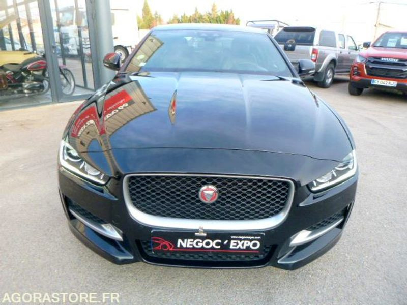 PRIX TTC 0% TVA - JAGUAR XE 2.0 180CV R SPORT AWD - 2016 - 160 000km - سيارة: صور 2 PRIX TTC 0% TVA - JAGUAR XE 2.0 180CV R SPORT AWD - 2016 - 160 000km - سيارة: صور 2
