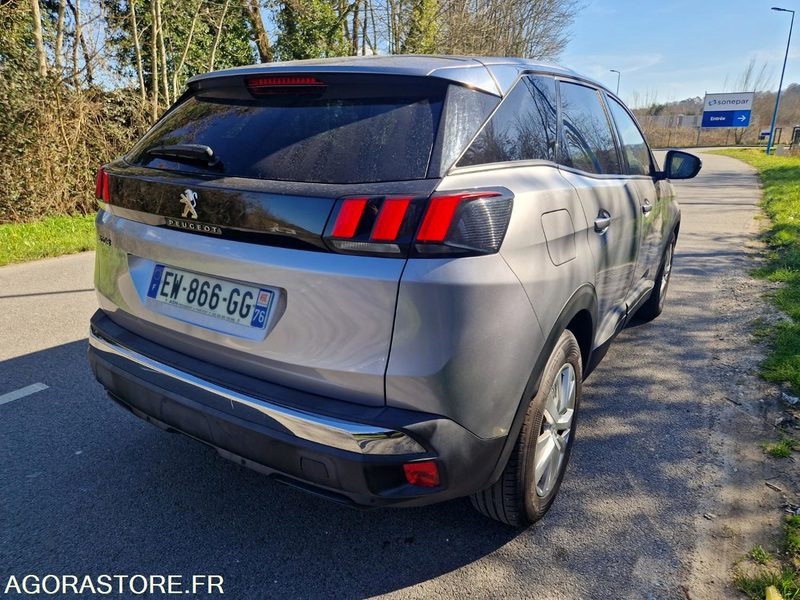 Peugeot 3008 - EW866GG - 139768km - 2018 - سيارة: صور 3 Peugeot 3008 - EW866GG - 139768km - 2018 - سيارة: صور 3
