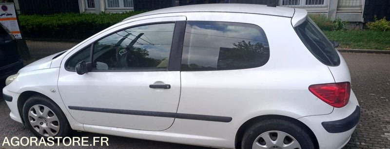 Peugeot 307 - 2005 - 216 000 KM - سيارة: صور 1 Peugeot 307 - 2005 - 216 000 KM - سيارة: صور 1