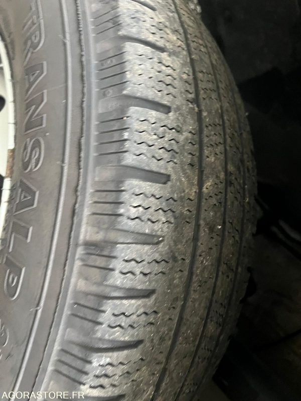 Peugeot Boxer 165CV L2H2 avec Hayon et Galerie - 2023 - 90000 Kms - فان: صور 2 Peugeot Boxer 165CV L2H2 avec Hayon et Galerie - 2023 - 90000 Kms - فان: صور 2