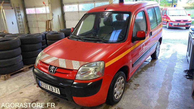 Peugeot - Partner Totem - 2006 - 185856KMS - 8137YD71 - فان المدمجة: صور 1 Peugeot - Partner Totem - 2006 - 185856KMS - 8137YD71 - فان المدمجة: صور 1