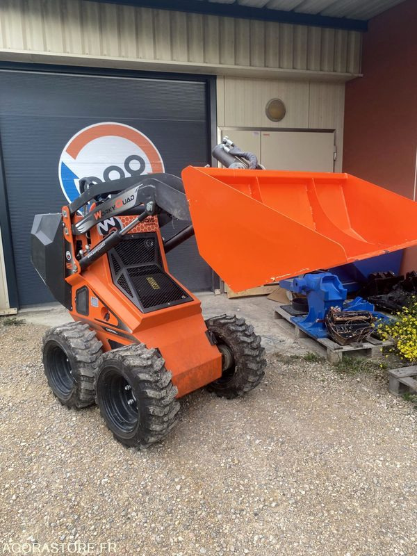Porte outils SSQ15D 48 heures Worky Quad DIESEL 48 heures - لودر: صور 2 Porte outils SSQ15D 48 heures Worky Quad DIESEL 48 heures - لودر: صور 2