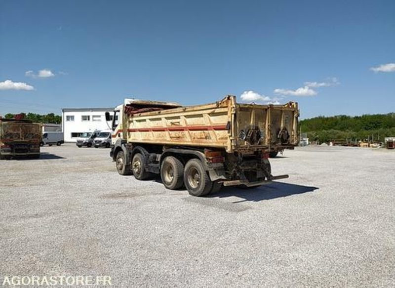Porteur 8x4 Renault KERAX - DL116LZ - 2005 / 727486 KM (ML557) - شاحنة: صور 3 Porteur 8x4 Renault KERAX - DL116LZ - 2005 / 727486 KM (ML557) - شاحنة: صور 3