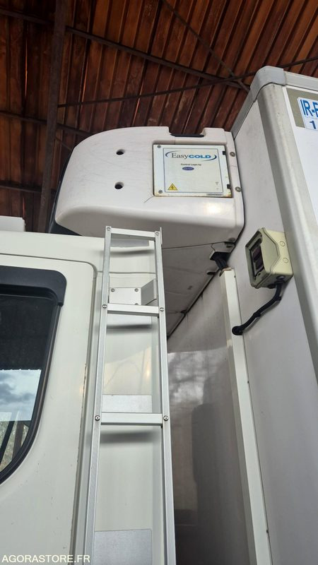 Porteur frigo Volvo FE 260 - شاحنة: صور 4 Porteur frigo Volvo FE 260 - شاحنة: صور 4