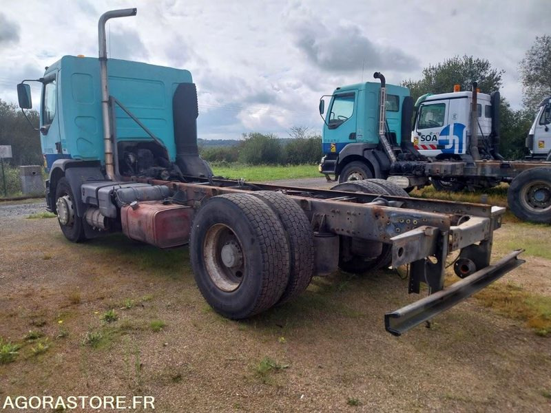 RENAULT 320-19 DCI / 2003 / 401 116 Km - الشاسيه شاحنة: صور 5 RENAULT 320-19 DCI / 2003 / 401 116 Km - الشاسيه شاحنة: صور 5