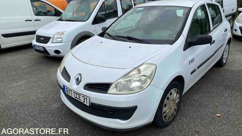 RENAULT CLIO - 2007 - 209285KM - سيارة: صور 1 RENAULT CLIO - 2007 - 209285KM - سيارة: صور 1