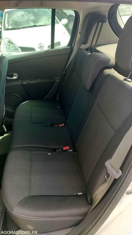 سيارة RENAULT CLIO  - 2010 - 196673kms: صور 6