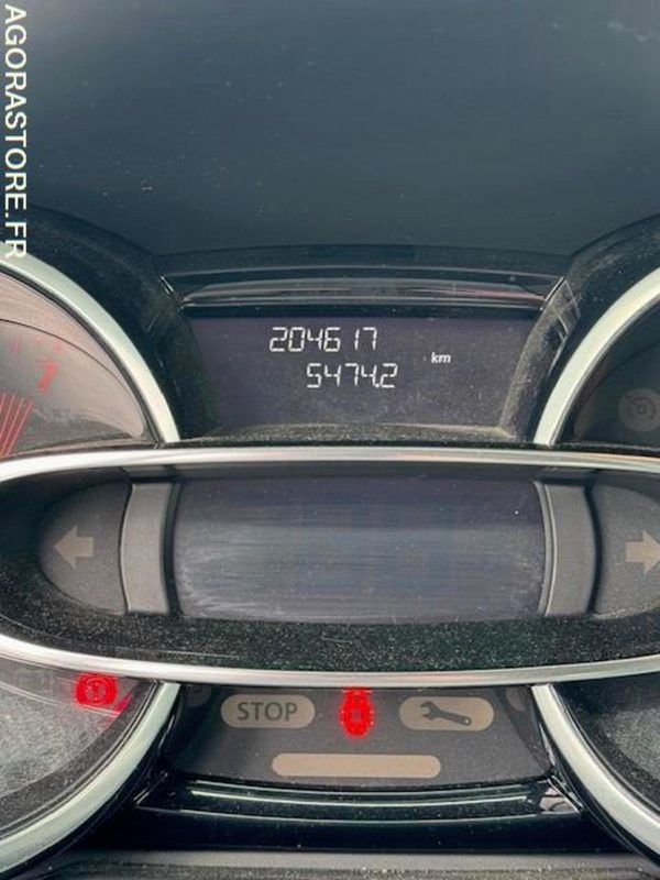 RENAULT CLIO - سيارة: صور 5 RENAULT CLIO - سيارة: صور 5