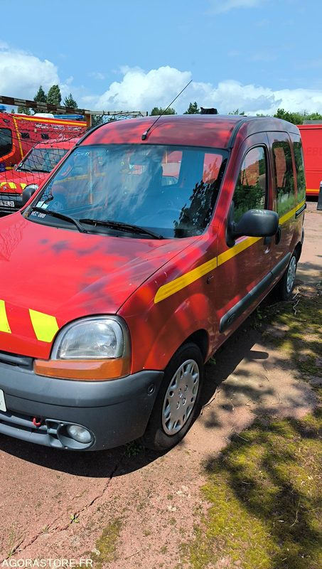 RENAULT KANGOO 1 PHASE 1 1,5L DCI 65CV - 2002 - 170000kms - فان المدمجة: صور 4 RENAULT KANGOO 1 PHASE 1 1,5L DCI 65CV - 2002 - 170000kms - فان المدمجة: صور 4