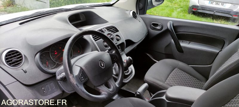 RENAULT KANGOO - 2014 - 334568KM - فان المدمجة: صور 2 RENAULT KANGOO - 2014 - 334568KM - فان المدمجة: صور 2