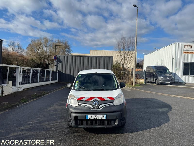 RENAULT KANGOO - 2016 - 300 000 KM - فان المدمجة: صور 1 RENAULT KANGOO - 2016 - 300 000 KM - فان المدمجة: صور 1