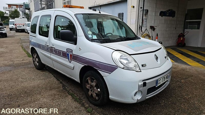 RENAULT KANGOO - CC178MQ - سيارة: صور 2 RENAULT KANGOO - CC178MQ - سيارة: صور 2