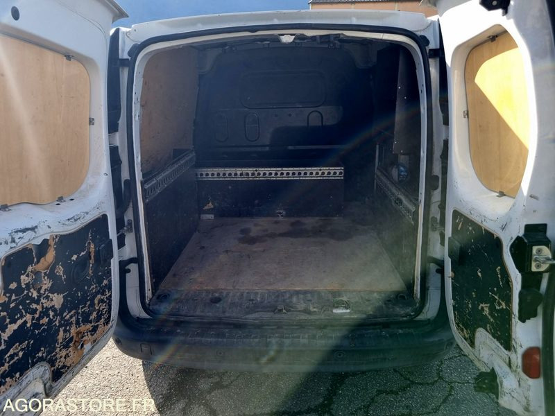 RENAULT - KANGOO EXPRESS GRAND CONFORT - 2018 / 254850KM (M23500) - فان المدمجة: صور 5 RENAULT - KANGOO EXPRESS GRAND CONFORT - 2018 / 254850KM (M23500) - فان المدمجة: صور 5