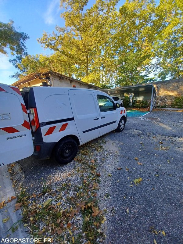 RENAULT KANGOO - REF SCP/935 - فان المدمجة: صور 4 RENAULT KANGOO - REF SCP/935 - فان المدمجة: صور 4