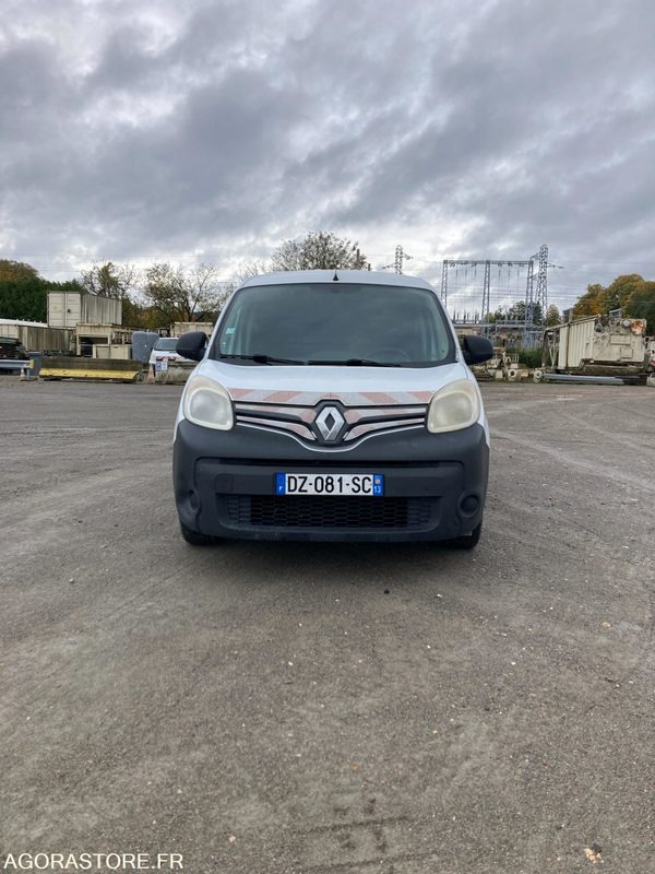 RENAULT KANGOO diesel - Année 2016 - 322 400 km - فان المدمجة: صور 3 RENAULT KANGOO diesel - Année 2016 - 322 400 km - فان المدمجة: صور 3