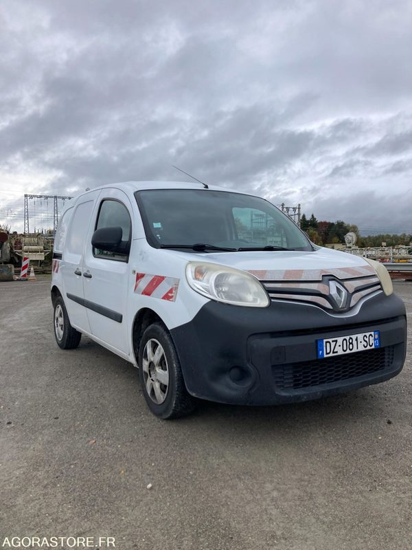 RENAULT KANGOO diesel - Année 2016 - 322 400 km - فان المدمجة: صور 4 RENAULT KANGOO diesel - Année 2016 - 322 400 km - فان المدمجة: صور 4