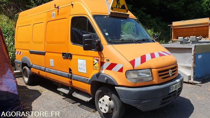 RENAULT MASCOTT E1241 - 246967kms - 2002 - الشاحنات الصغيرة: صور 2 RENAULT MASCOTT E1241 - 246967kms - 2002 - الشاحنات الصغيرة: صور 2