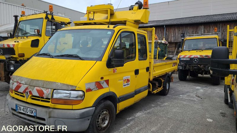RENAULT MASTER BENNE - 2002 - 322617 KM - الشاحنات الصغيرة: صور 2 RENAULT MASTER BENNE - 2002 - 322617 KM - الشاحنات الصغيرة: صور 2