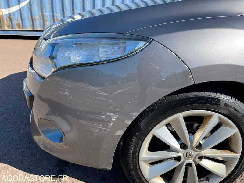 RENAULT MEGANE ESTATE XV DE FRANCE DCI 110 - سيارة: صور 3 RENAULT MEGANE ESTATE XV DE FRANCE DCI 110 - سيارة: صور 3