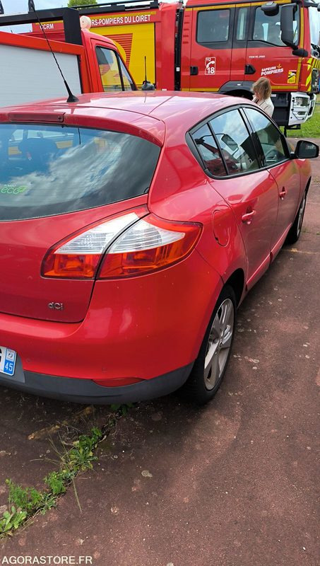 RENAULT MÉGANE III DYNAMIQUE 1,5L DCI 110CV ECO - 2013 - 314949kms - سيارة: صور 2 RENAULT MÉGANE III DYNAMIQUE 1,5L DCI 110CV ECO - 2013 - 314949kms - سيارة: صور 2