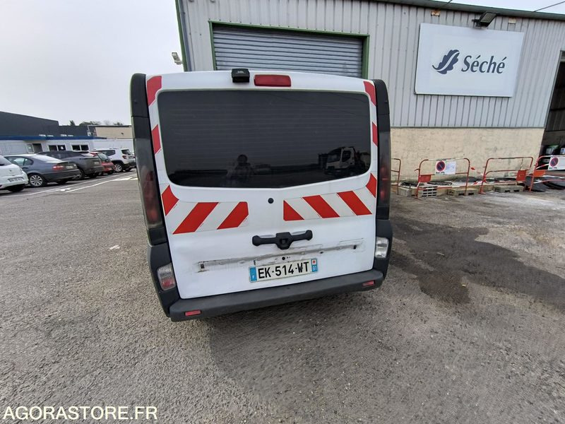 RENAULT TRAFIC - 283 019 KM - 2006 -EK-514-WT - فان: صور 3 RENAULT TRAFIC - 283 019 KM - 2006 -EK-514-WT - فان: صور 3