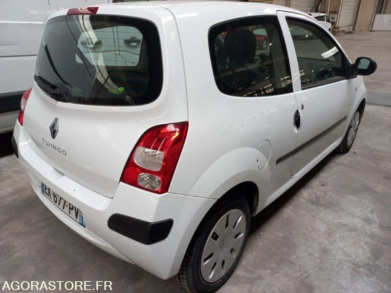 RENAULT TWINGO EK-677-PV - سيارة: صور 4 RENAULT TWINGO EK-677-PV - سيارة: صور 4