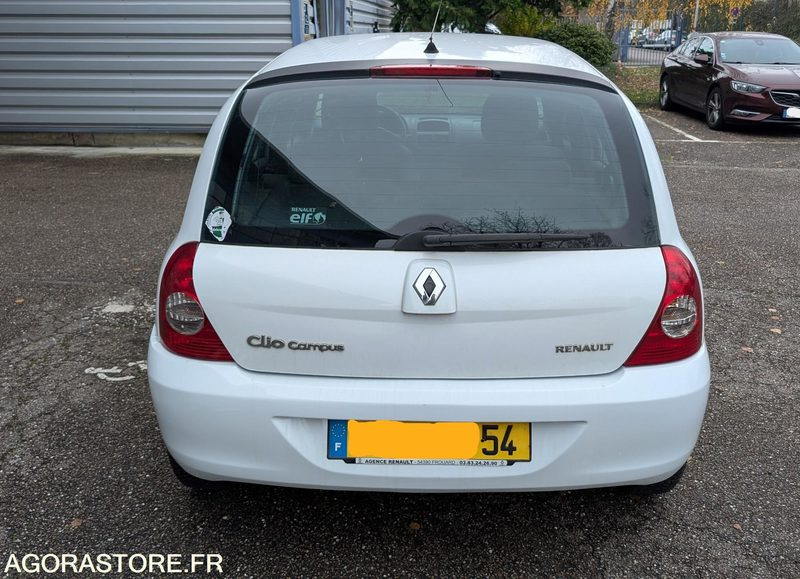 Renault CLIO 2 - سيارة: صور 2 Renault CLIO 2 - سيارة: صور 2