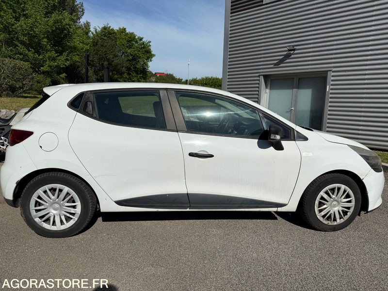 Renault - CLIO DCi75 - 2014 - 218797KMS - فان المدمجة: صور 2 Renault - CLIO DCi75 - 2014 - 218797KMS - فان المدمجة: صور 2