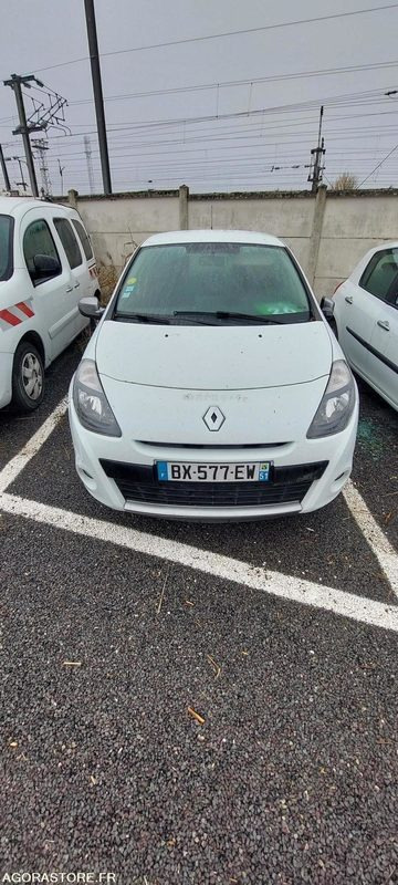 Renault Clio - 2011 - سيارة: صور 1 Renault Clio - 2011 - سيارة: صور 1