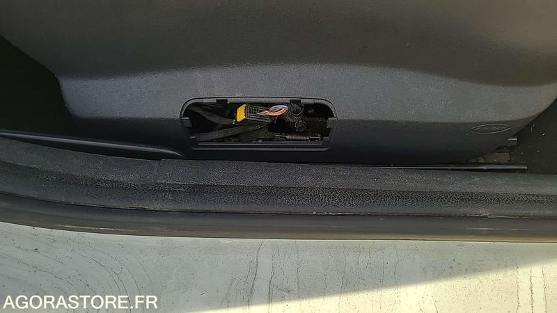 Renault Clio - 2012 - 248657kms - CC553YS - سيارة: صور 3 Renault Clio - 2012 - 248657kms - CC553YS - سيارة: صور 3