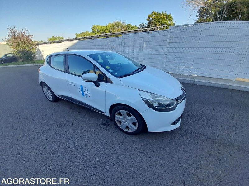 Renault - Clio - 2013 - 160098KM - سيارة: صور 2 Renault - Clio - 2013 - 160098KM - سيارة: صور 2