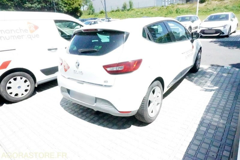 Renault Clio 4 122544 kms 2013 - سيارة: صور 2 Renault Clio 4 122544 kms 2013 - سيارة: صور 2