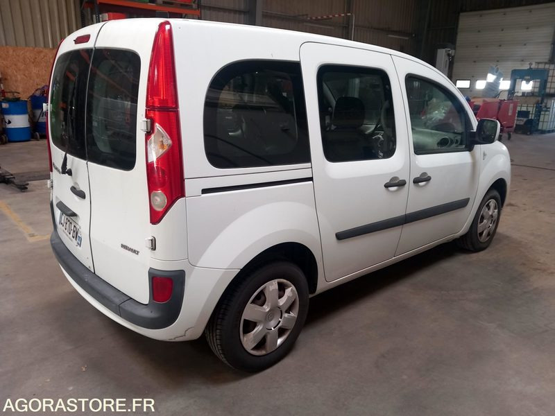 Renault Kango 5 places DCI - سيارة: صور 4 Renault Kango 5 places DCI - سيارة: صور 4