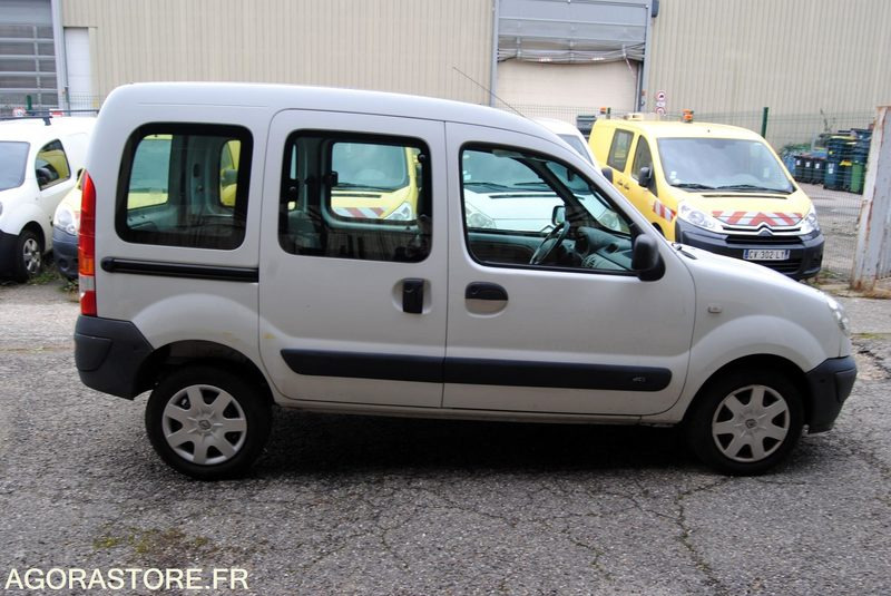 Renault Kangoo - 2006 - CB-654-BL - سيارة: صور 3 Renault Kangoo - 2006 - CB-654-BL - سيارة: صور 3