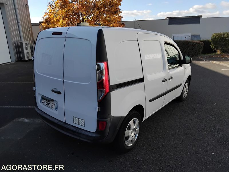 فان المدمجة Renault Kangoo: صور 6