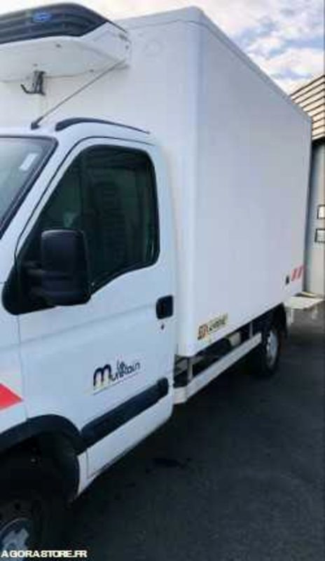 Renault Master Frigorifique 3T5 - 245575km - 2002 - الشاحنات الصغيرة المبردة: صور 5 Renault Master Frigorifique 3T5 - 245575km - 2002 - الشاحنات الصغيرة المبردة: صور 5