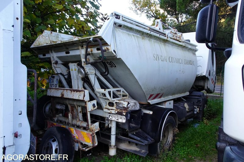 Renault Midlum 220 DXI - سيارة: صور 1 Renault Midlum 220 DXI - سيارة: صور 1