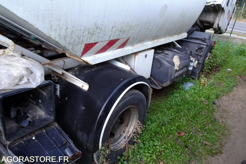 Renault Midlum 220 DXI - سيارة: صور 5 Renault Midlum 220 DXI - سيارة: صور 5