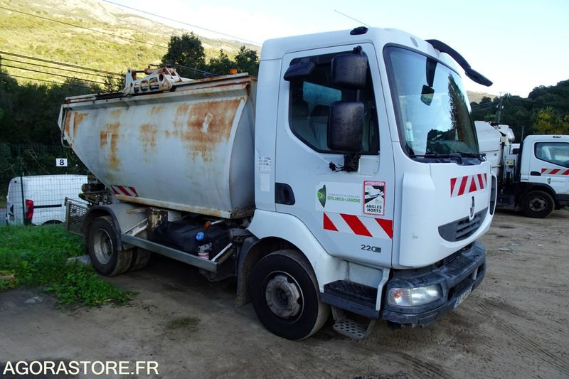 Renault Midlum 220 DXI - شاحنة القمامة: صور 3 Renault Midlum 220 DXI - شاحنة القمامة: صور 3