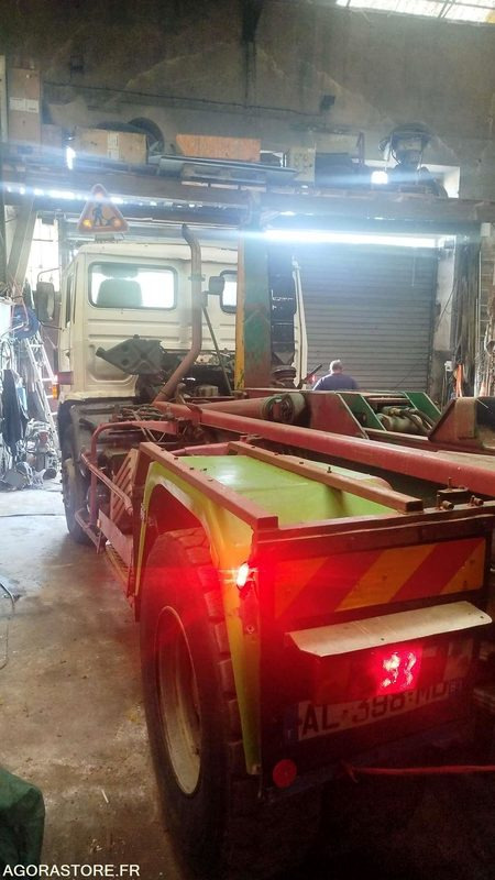 Renault Poids lourd G230 - 1985 - 564616KM - شاحنة: صور 3 Renault Poids lourd G230 - 1985 - 564616KM - شاحنة: صور 3