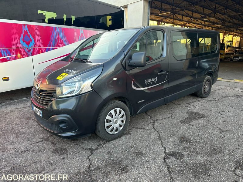 Renault Trafic 9 places / ED-883-DM / 274 888kms - حافلة صغيرة, ميكروباص: صور 1 Renault Trafic 9 places / ED-883-DM / 274 888kms - حافلة صغيرة, ميكروباص: صور 1
