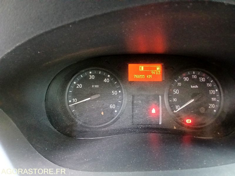 Renault Trafic – Diesel – 2010- 76 566 km - فان: صور 5 Renault Trafic – Diesel – 2010- 76 566 km - فان: صور 5