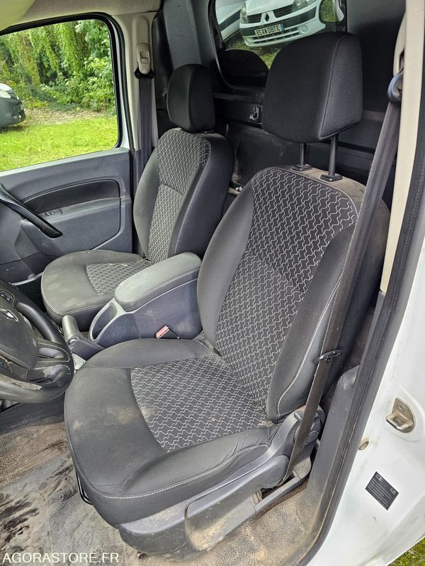 Renault kangoo - 2013 - 162363km - CY846WL - فان المدمجة: صور 5 Renault kangoo - 2013 - 162363km - CY846WL - فان المدمجة: صور 5
