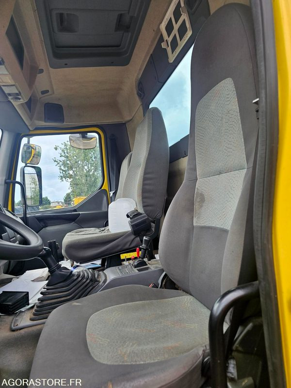 Renault premium - 2007 - 729021km - 9138XD76 - شاحنة: صور 5 Renault premium - 2007 - 729021km - 9138XD76 - شاحنة: صور 5